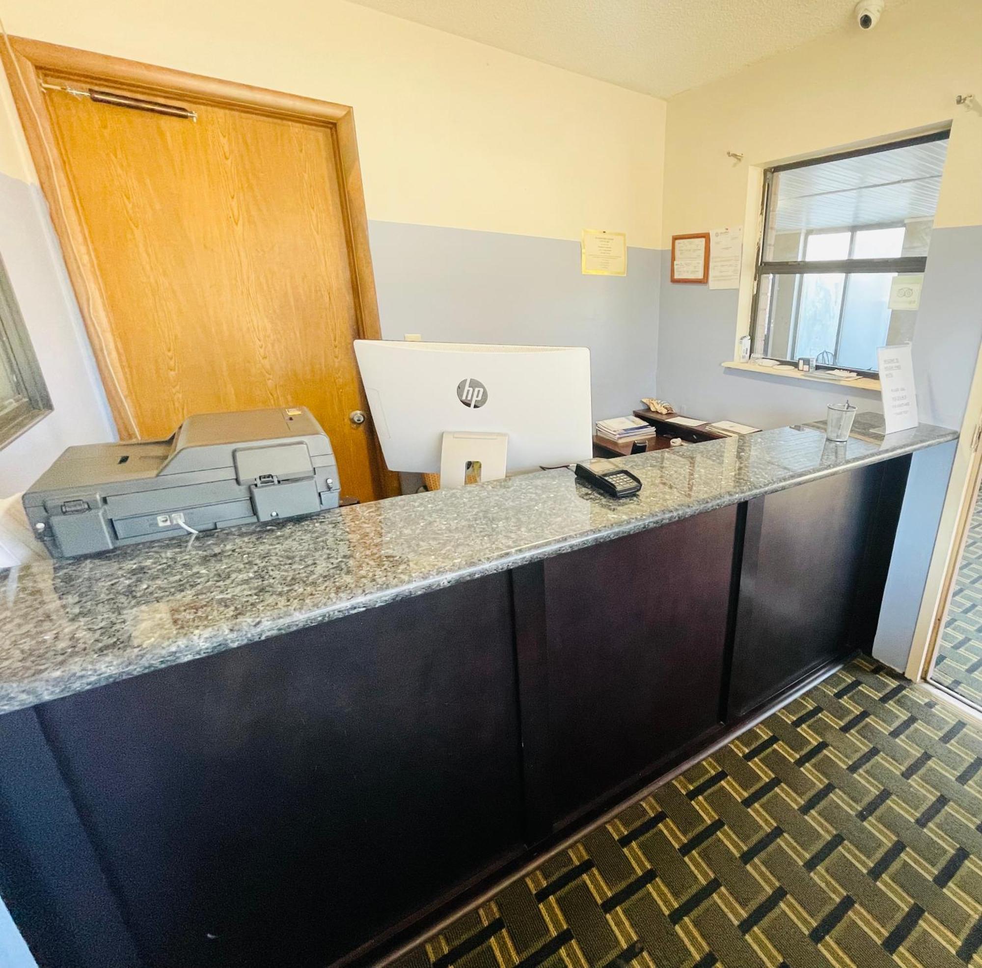 Americas Best Value Inn Jay Extérieur photo